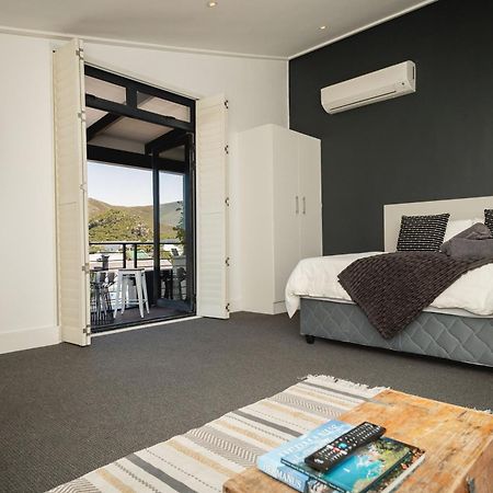 Central Mountain View Apartment, Hermanus Waterfront Exterior photo